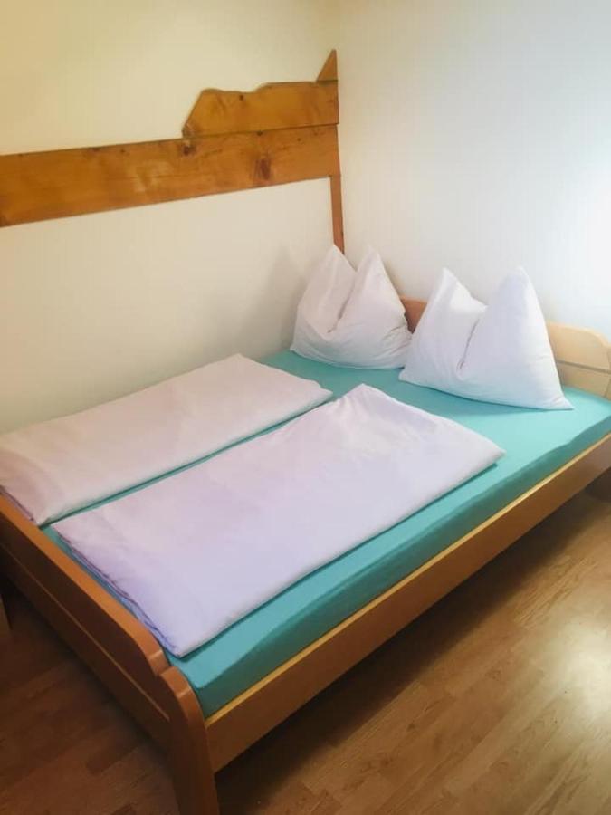 Omladinski Hotel Rostovo Bugojno Exterior foto