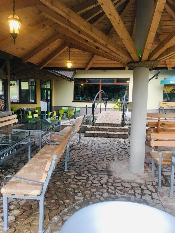 Omladinski Hotel Rostovo Bugojno Exterior foto